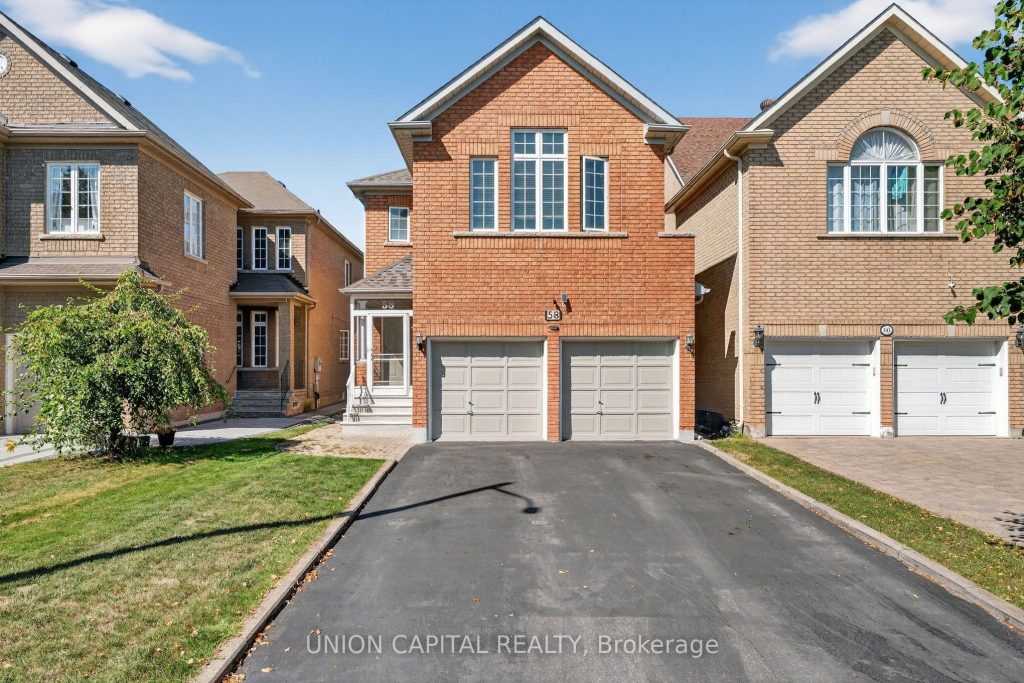 3-bedroom detached home for sale in Richmond Hill — 58 Golden Oak Avenue (Photo 1)