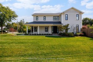 4-bedroom detached home for sale in Oakville — 588 Stephens Crescent