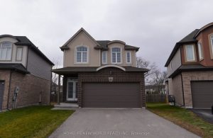 3-bedroom detached home for sale in Niagara Falls — 5991 Kate Avenue