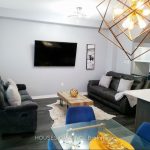 3-bedroom att/row/townhouse for sale in Collingwood — 6 Barfoot Street (Photo 4)