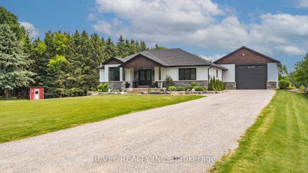 1-bedroom detached home for sale in Brant — 6 Kings Lane (Photo 1)