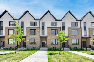 3-bedroom att/row/townhouse for rent in Whitby — 6 Lively Way