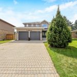 3-bedroom detached home for sale in Guelph — 6 Mulberry Court E (Photo 4)