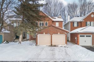 4-bedroom detached home for sale in Ottawa — 60 Ipswich Terrace