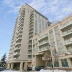 1-bedroom condo apartment for sale in Toronto — 604 - 3865 Lake Shore Boulevard W (Photo 1)