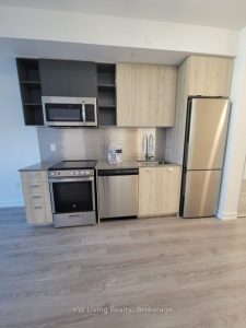1-bedroom condo apartment for rent in Toronto — 606 - 10 De Boers Drive