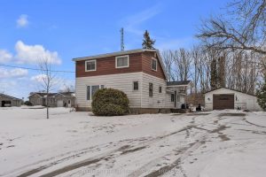 2-bedroom detached home for sale in Tyendinaga — 6090 Old Hwy 2 Highway