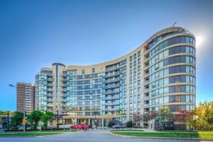 1-bedroom condo apartment for rent in Toronto — 611 - 18 Valley Woods Road