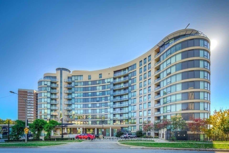 1-bedroom condo apartment for rent in Toronto — 611 - 18 Valley Woods Road (Photo 1)