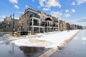 3-bedroom att/row/townhouse for sale in Clarington — 613 Port Darlington Road