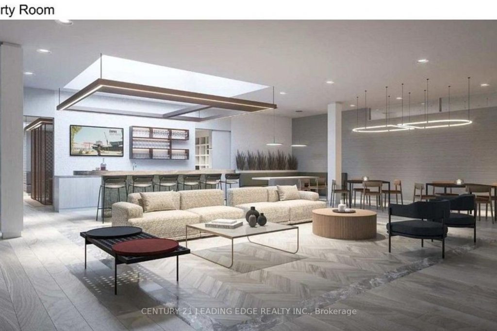 1-bedroom condo apartment for rent in Toronto — 614 - 15 Richardson Street (Photo 1)
