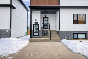 2-bedroom condo townhouse for rent in Niagara Falls — 615 - 4263 Fourth Avenue