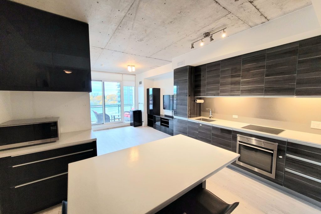 2-bedroom condo apartment for sale in Toronto — 618 - 20 Minowan Miikan Lane (Photo 1)