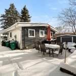 2-bedroom detached home for sale in Kitchener — 62 Greendale Crescent (Photo 2)