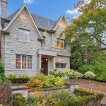 4-bedroom detached home for sale in Toronto — 62 Heath Street W (Photo 1)