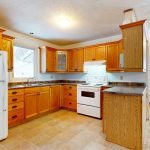 4-bedroom link home for sale in Owen Sound — 620 17th Street W (Photo 4)