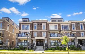 2-bedroom condo townhouse for sale in Markham — 623 - 50 Dunsheath Way