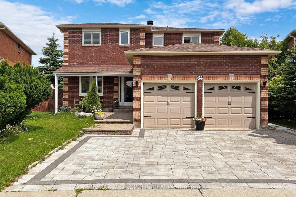 5-bedroom detached home for sale in Richmond Hill — 64 Mandel Crescent (Photo 1)