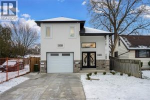 8-bedroom home for sale in Windsor — 659 Alexandrine