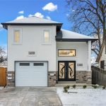 8-bedroom home for sale in Windsor — 659 Alexandrine (Photo 4)