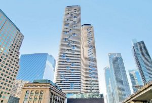 Studio condo apartment for rent in Toronto — 6608 - 100 Harbour Street