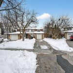 3-bedroom semi-detached home for sale in Mississauga — 6819 Segovia Road (Photo 4)