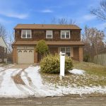 4-bedroom detached home for rent in Brampton — 69 Lorraine Crescent (Photo 2)