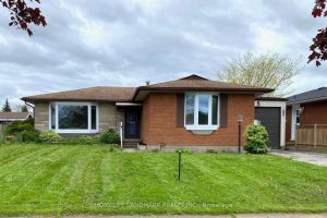 3-bedroom detached home for sale in Niagara Falls — 6986 Centennial Street