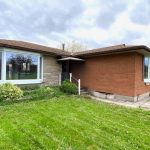 3-bedroom detached home for sale in Niagara Falls — 6986 Centennial Street (Photo 2)