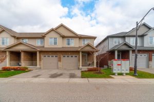 3-bedroom condo townhouse for sale in Guelph — 7 - 269 Watson Parkway N