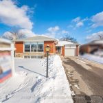 3-bedroom detached home for sale in Toronto — 7 Pettit Drive (Photo 3)