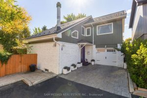 3-bedroom detached home for sale in Mississauga — 7 Pierpont Place