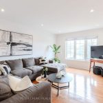 3-bedroom detached home for sale in Bradford West Gwillimbury — 7 Veseli Court (Photo 2)