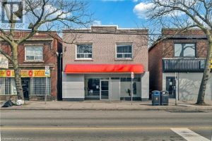 4-bedroom home for sale in Hamilton — 70 Ottawa Street North