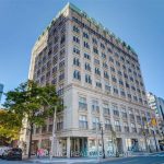 1-bedroom condo apartment for sale in Toronto — 703 - 120 Lombard Street (Photo 2)