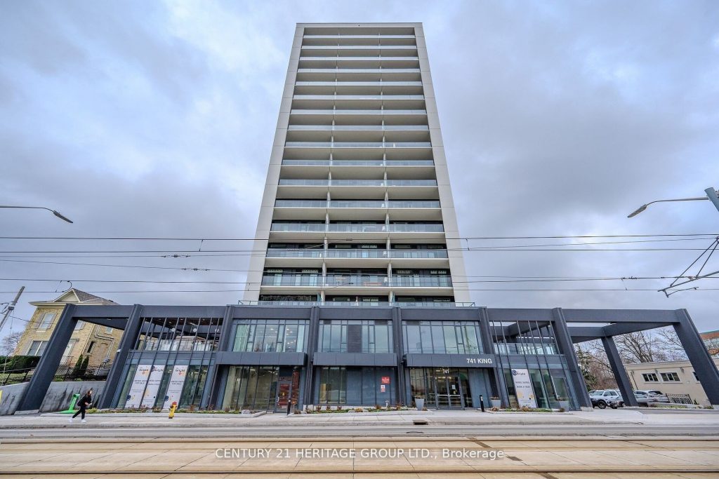 1-bedroom condo apartment for sale in Kitchener — 703 - 741 King Street W (Photo 1)