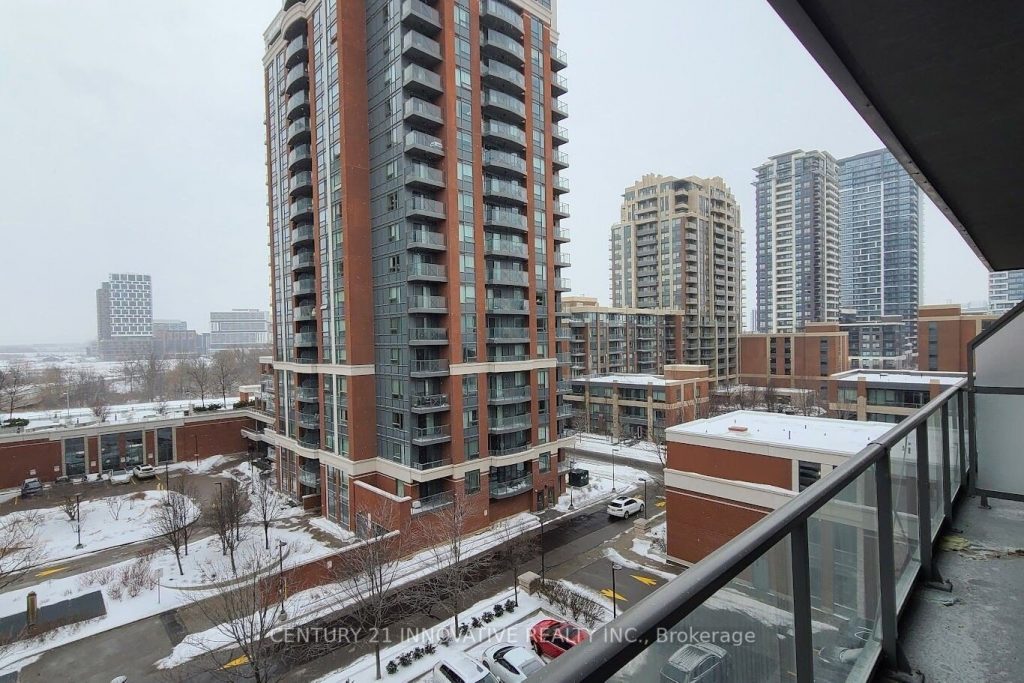 1-bedroom condo apartment for rent in Markham — 703 - 8228 Birchmount Road (Photo 1)