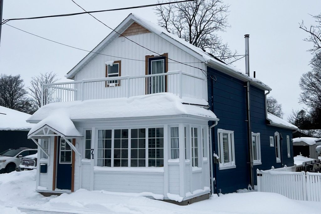 3-bedroom detached home for sale in Huron-kinloss — 71 Huron Street (Photo 1)