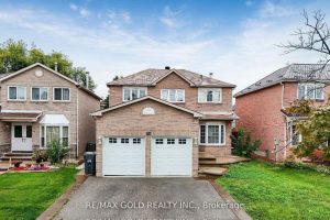 4-bedroom detached home for sale in Brampton — 71 Ravenswood Drive