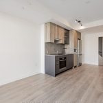1-bedroom condo apartment for rent in Toronto — 720 - 1037 The Queensway N/a (Photo 2)