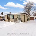 3-bedroom detached home for sale in London South — 73 Alayne Crescent (Photo 2)