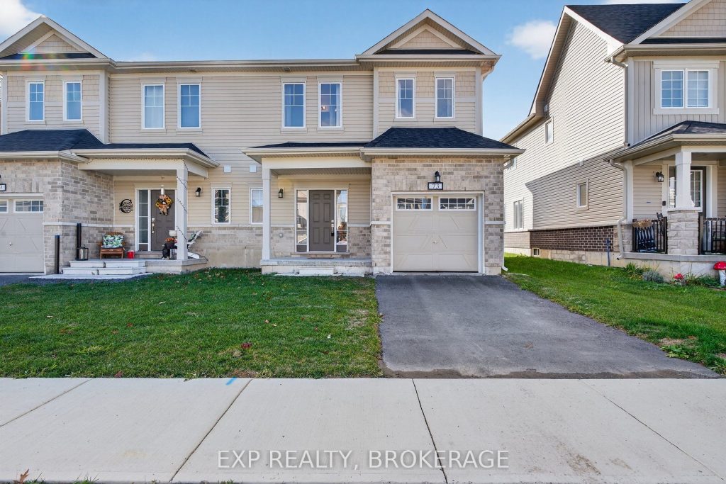 3-bedroom semi-detached home for sale in Loyalist — 73 Oakmont Drive (Photo 1)