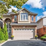 4-bedroom duplex home for sale in Hamilton — 733 Stone Church Road E (Photo 1)