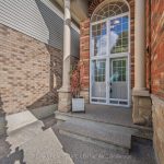 4-bedroom duplex home for sale in Hamilton — 733 Stone Church Road E (Photo 3)