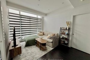 2-bedroom condo apartment for rent in Richmond Hill — 739 - 9471 Yonge Street
