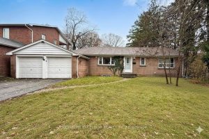 3-bedroom detached home for sale in Toronto — 74 Glen Watford Drive W