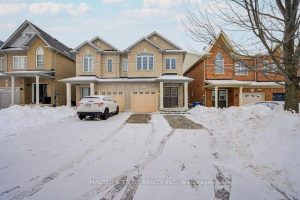 3-bedroom semi-detached home for sale in East Gwillimbury — 77 Harvest Hills Boulevard