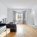 3-bedroom home for sale in Hamilton — 773 Queensdale Avenue East (Photo 3)