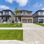 4-bedroom detached home for sale in Wasaga Beach — 78 Season Crescent (Photo 1)