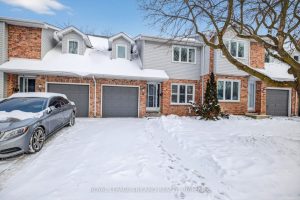 3-bedroom condo townhouse for sale in London North — 8 - 189 Homestead Crescent